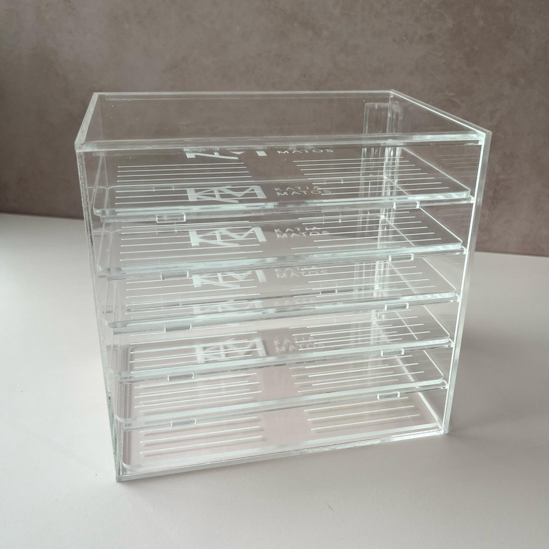 Caixa organizadora para lash design em acrílico personalizada