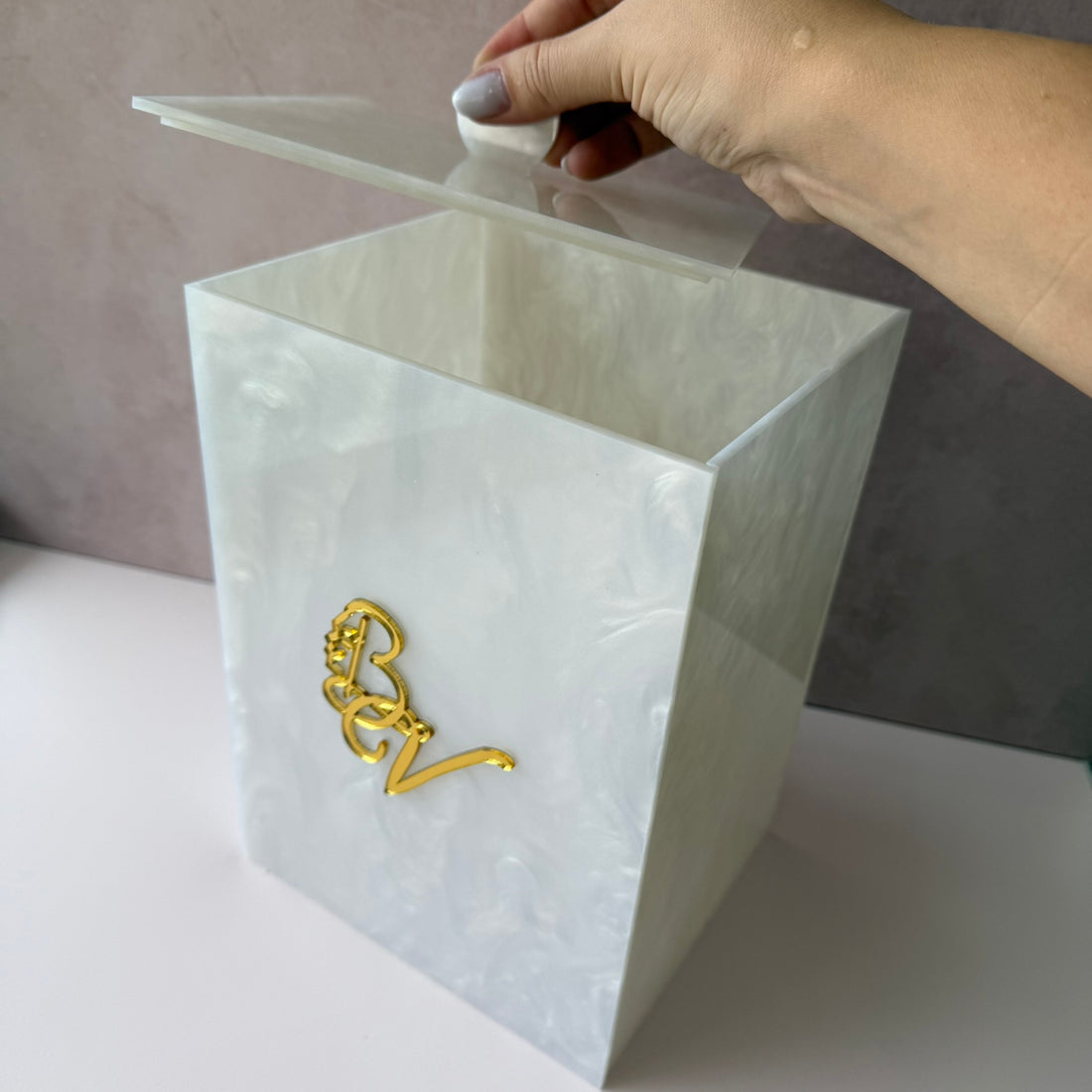 Lixeira Personalizada acrílico madreperola organizador clinica estudio