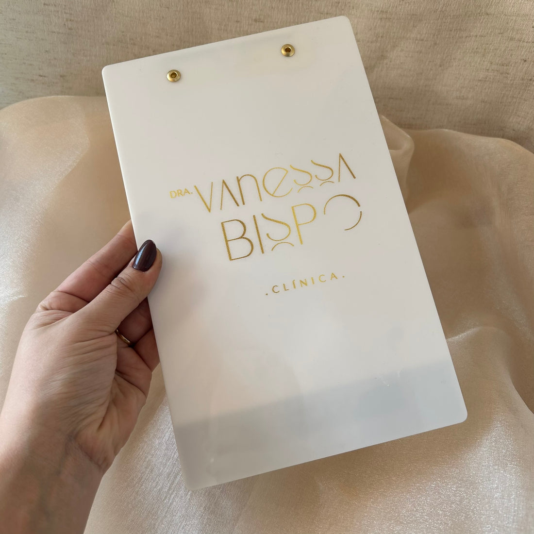 Prancheta personalizada em acrílico a5 madrepérola com espelhado