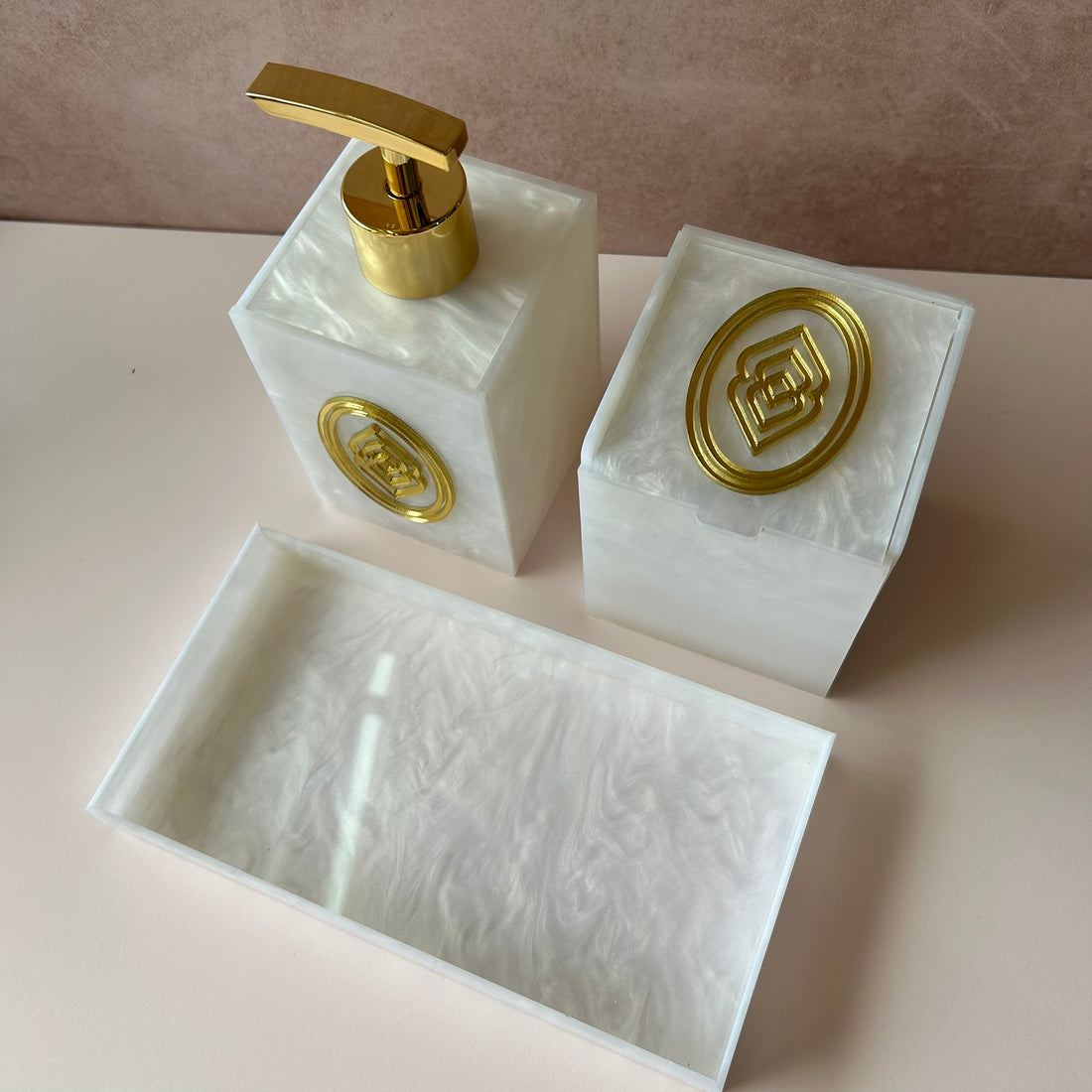 Kit lavabo SABONETEIRA + POTINHO + BANDEJA personalizado clinica estudio