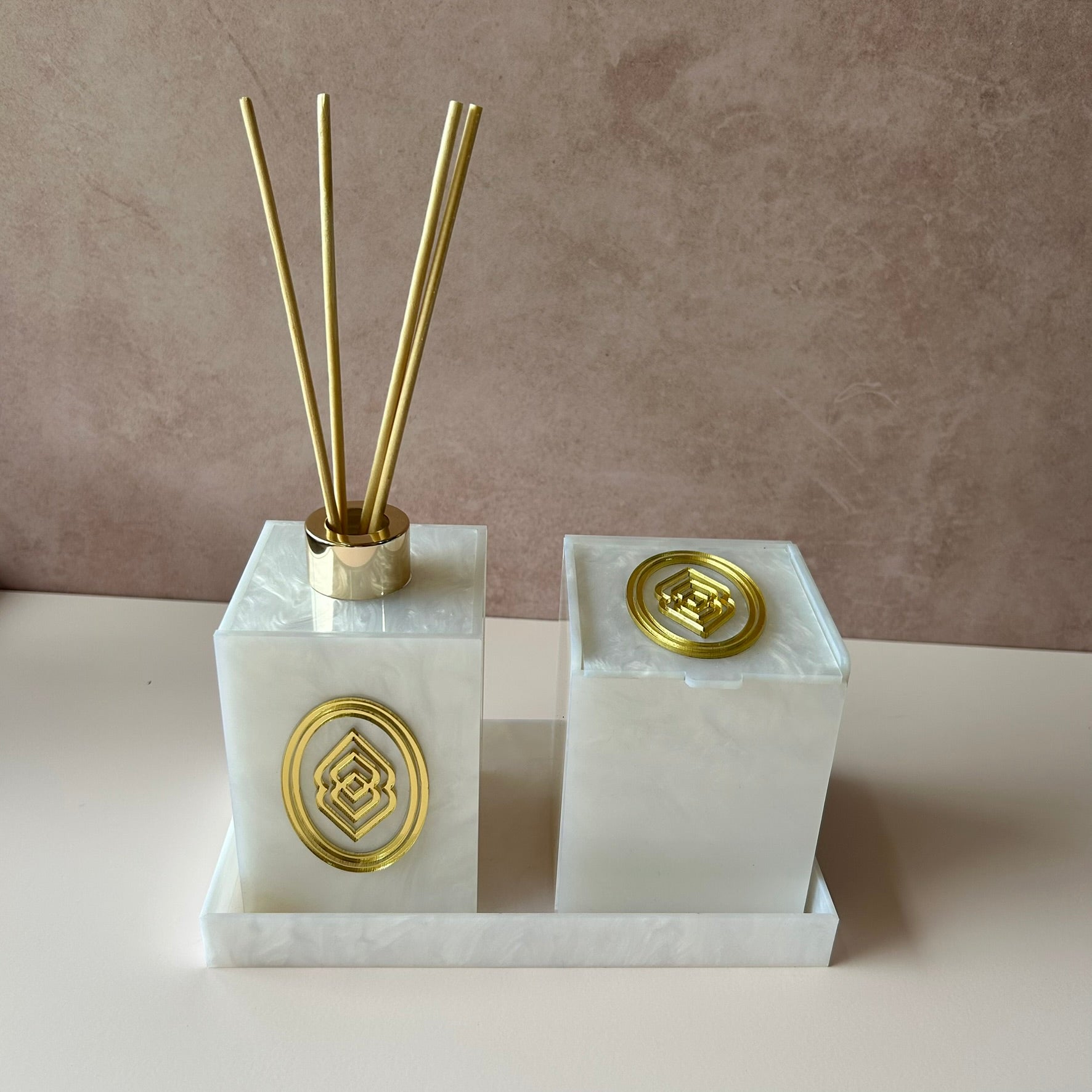 Kit lavabo DIFUSOR + POTINHO + BANDEJA personalizado clinica estudio