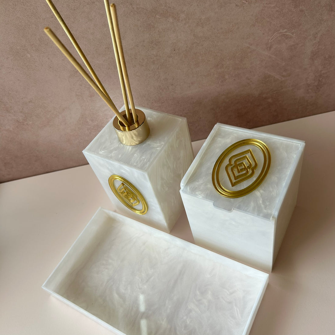 Kit lavabo DIFUSOR + POTINHO + BANDEJA personalizado clinica estudio