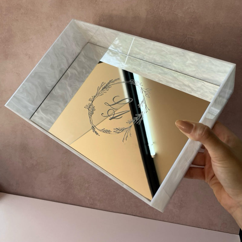 Bandeja Multiuso acrílico espelhada PERSONALIZADA 30x20x6 clinica studio consultorio